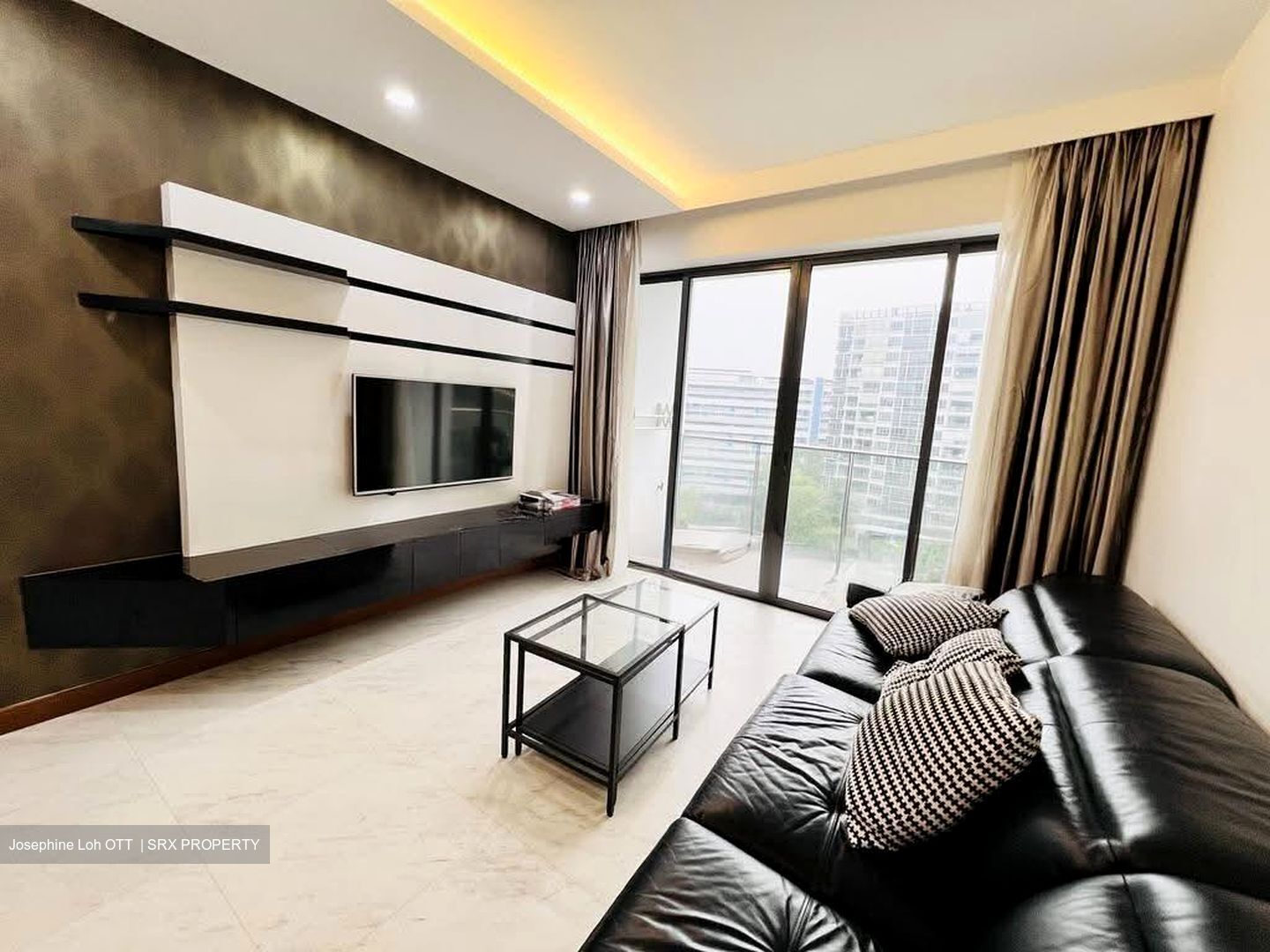 Waterfront Isle (D16), Condominium #639091261